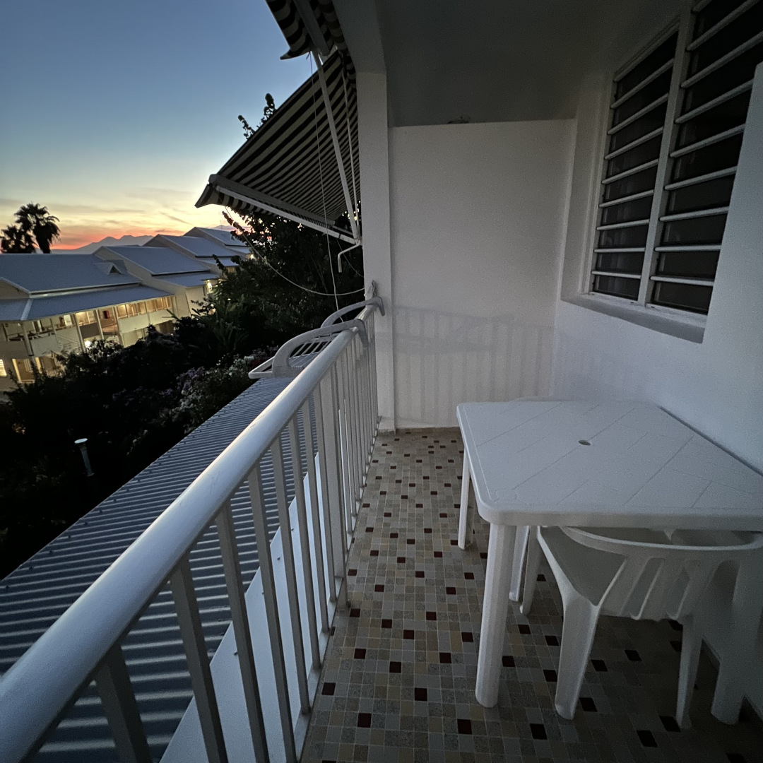 Balcon vue sur la montagne