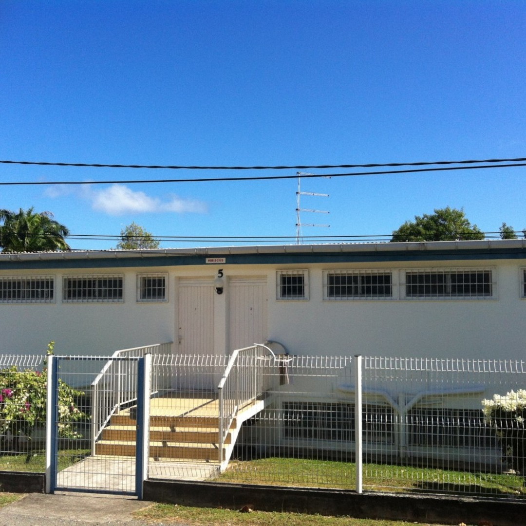 Studio porte n°3, bât. Hibiscus