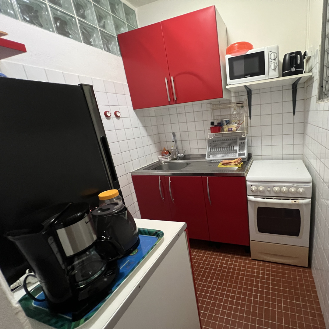 kitchennette studio n°6 Hibiscus