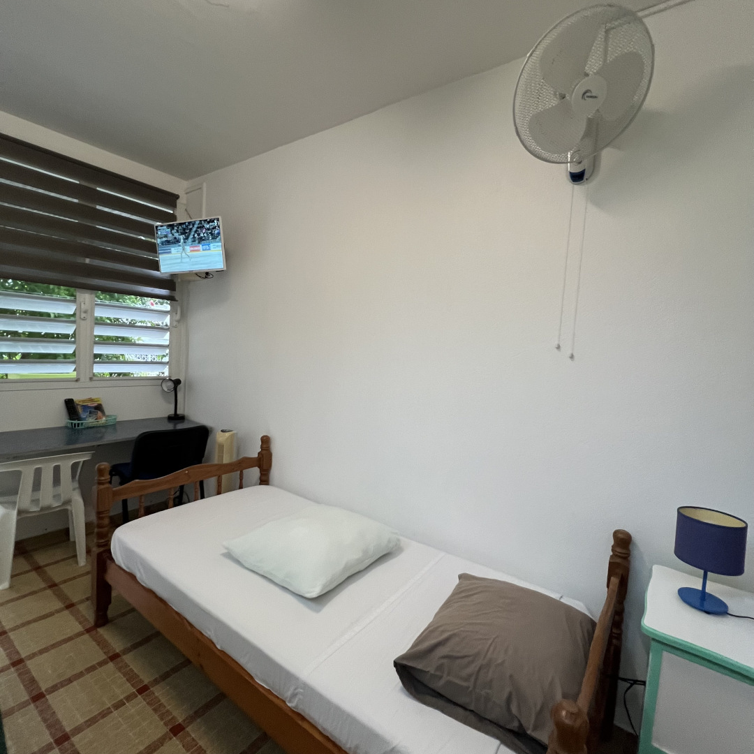 chambre 1 personne, studio 8